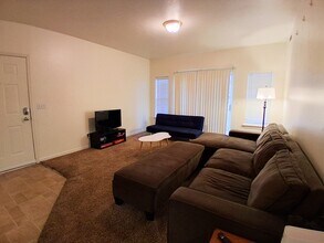 416 N Seven Peaks Blvd in Provo, UT - Building Photo - Building Photo