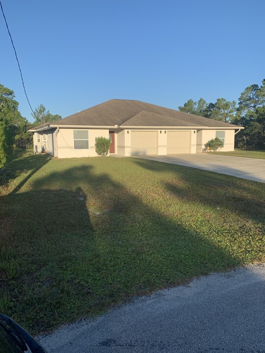 221 Beech Way NW, Unit House 221 in Lake Placid, FL - Building Photo