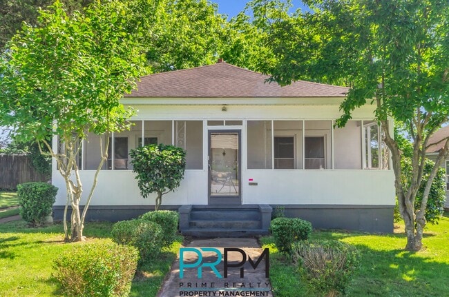 property at 264 Edwards Ave