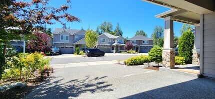 3413 103rd Dr NE in Lake Stevens, WA - Building Photo - Building Photo