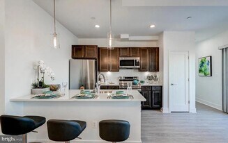 601 S Broadway in Baltimore, MD - Building Photo