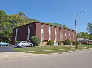 Twin Bluffs in Dayton, OH - Building Photo - Building Photo