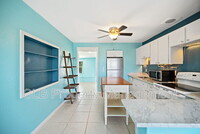 53 River Dr in Ormond Beach, FL - Foto de edificio - Building Photo