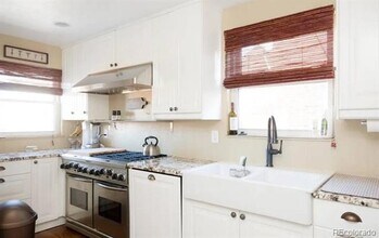 5607 E 14th Ave in Denver, CO - Building Photo - Building Photo