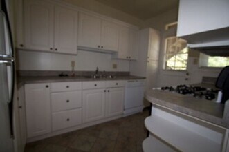 747 Westwood Dr in Clayton, MO - Building Photo - Building Photo