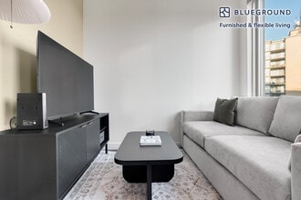 900 7th St SW in Washington, DC - Building Photo - Building Photo