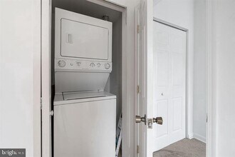 909 S 20th St in Philadelphia, PA - Building Photo - Building Photo