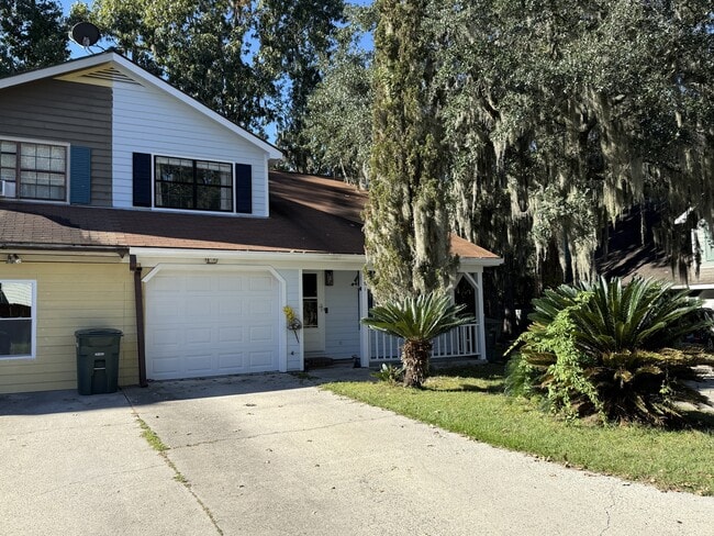 151 Holland Park Cir in Savannah, GA - Building Photo - Building Photo