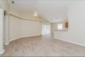 216 Manoel Ln in Davenport, FL - Building Photo - Building Photo