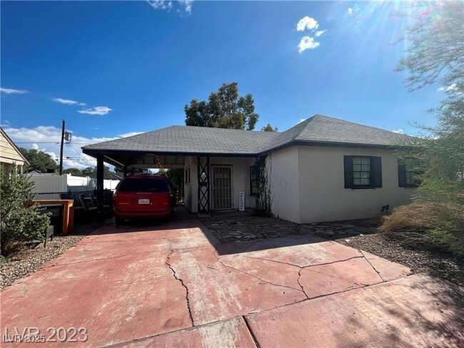 property at 1320 Jessica Ave