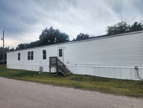 21337 W Knox Dr in Porter, TX - Building Photo - Building Photo