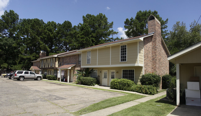 Park Forest Townhouses in Baton Rouge, LA - Building Photo - Building Photo