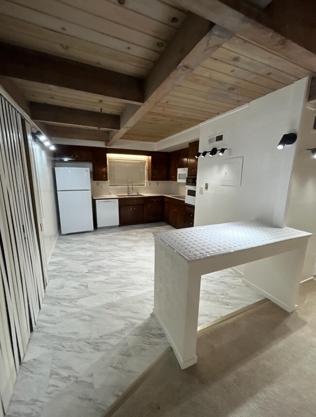 902 F St in Davis, CA - Building Photo - Building Photo