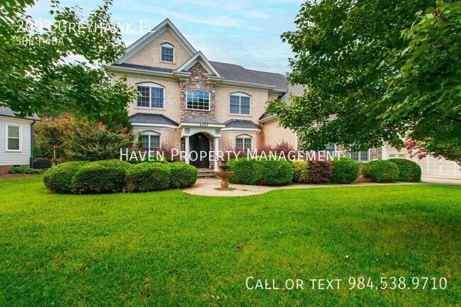 property at 2003 Greyhawk Pl