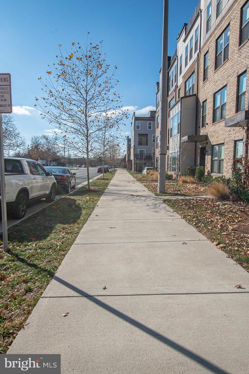 property at 13639 Dulles Technology Dr