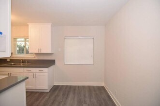 453 S Barranca Ave in Covina, CA - Building Photo - Building Photo