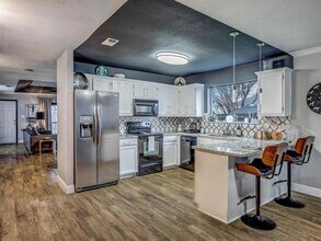 7008 Bentley Ave in Fort Worth, TX - Building Photo - Building Photo
