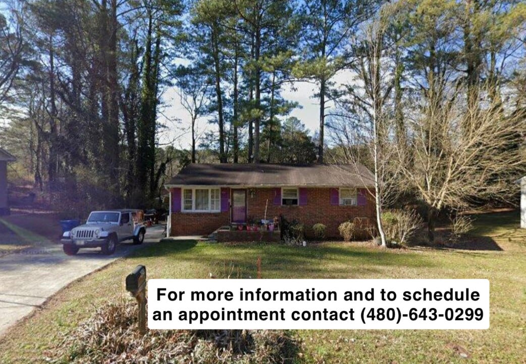 459 Utoy Cir SW in Atlanta, GA - Building Photo