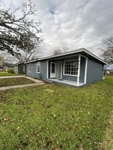 1710 N Avenue H in Freeport, TX - Building Photo - Building Photo