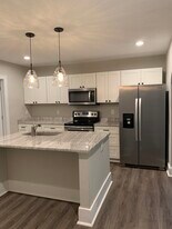6741 Hurd Ave, Unit 1 in Cincinnati, OH - Building Photo