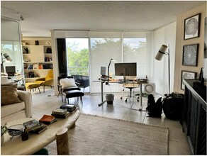 1000 Quayside Ter, Unit 511 in Miami Shores, FL - Building Photo - Building Photo