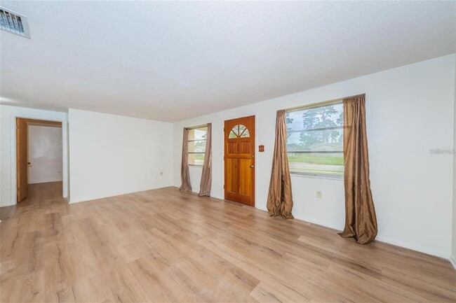 4535 Flora Ave in Holiday, FL - Building Photo - Building Photo
