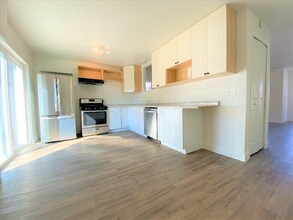 925 Belvoir Dr in Davenport, FL - Foto de edificio - Building Photo