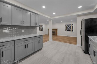 4316 Lakewood St in Detroit, MI - Building Photo - Building Photo