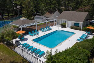 Zelda Pointe Apartments