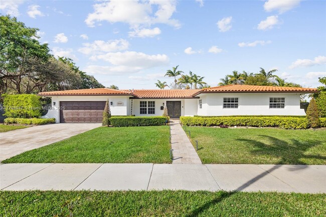 property at 10303 SW 120th St