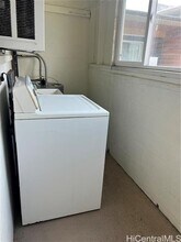 2104 Algaroba St in Honolulu, HI - Building Photo - Building Photo