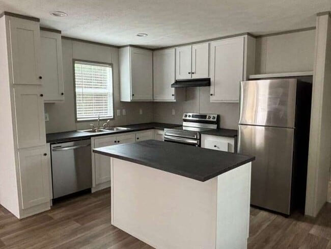 913 Wave Ln in Battleboro, NC - Building Photo - Building Photo