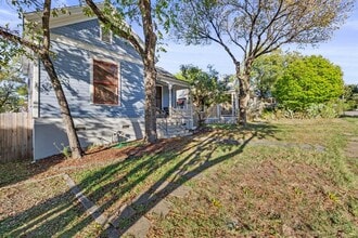 902 E 14th St in Austin, TX - Building Photo - Building Photo