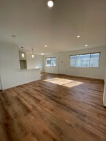 1205 Geraldine Way in Belmont, CA - Building Photo