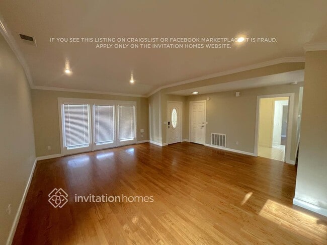 2828 Tiffany W Way in Sacramento, CA - Building Photo - Building Photo