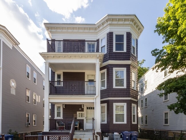 92 King St in Boston, MA - Building Photo - Building Photo