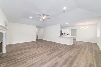 17003 Summer Dew Ln in Houston, TX - Building Photo - Building Photo
