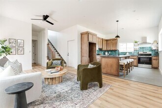 1005 N Kelham Ave in Oklahoma City, OK - Building Photo - Building Photo