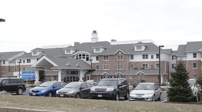 Sable Lodge in South Portland, ME - Building Photo - Building Photo