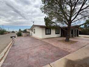 316 S 6th St in Anthony, TX - Building Photo - Building Photo