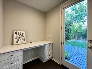 125 Painted Trellis in Irvine, CA - Building Photo - Building Photo