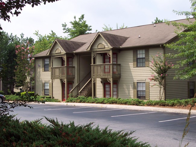 Heritage Pointe Apartments in Clemson, SC - Building Photo - Building Photo