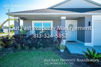 405 Sunset Cv Ln in Ruskin, FL - Building Photo - Building Photo