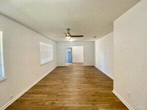 3821 Collingswood Rd in Pensacola, FL - Building Photo - Building Photo