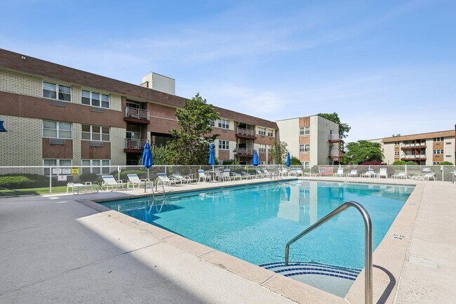 property at 1111 River Rd