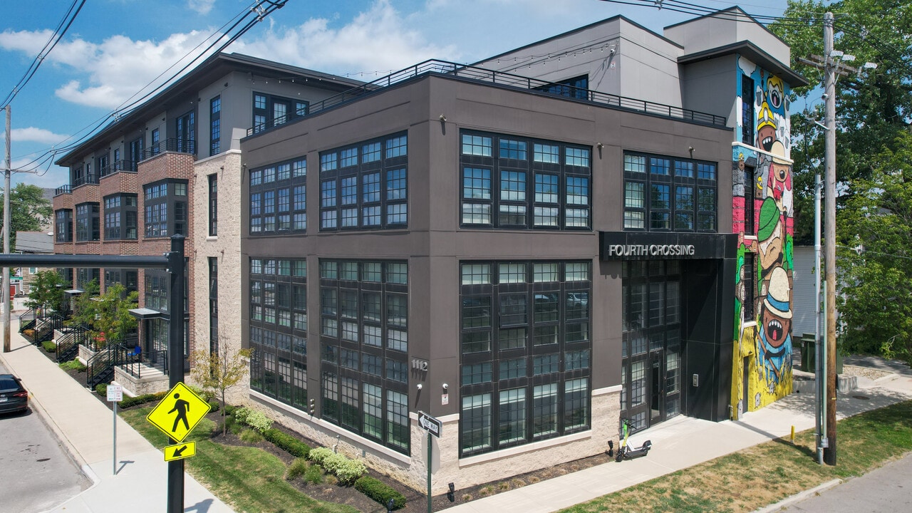 Fourth Crossing in Columbus, OH - Building Photo