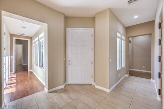 2913 Soft Horizon Way in Las Vegas, NV - Building Photo - Building Photo