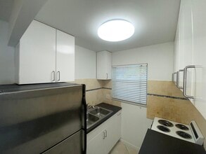 111 N L St in Lake Worth Beach, FL - Building Photo - Building Photo