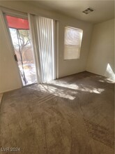 7573 Costanoa St in Las Vegas, NV - Building Photo - Building Photo