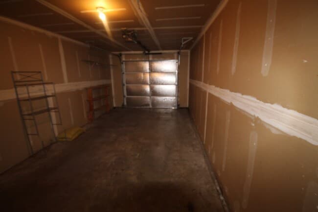 1225 NW Stannium Rd in Bend, OR - Building Photo - Building Photo